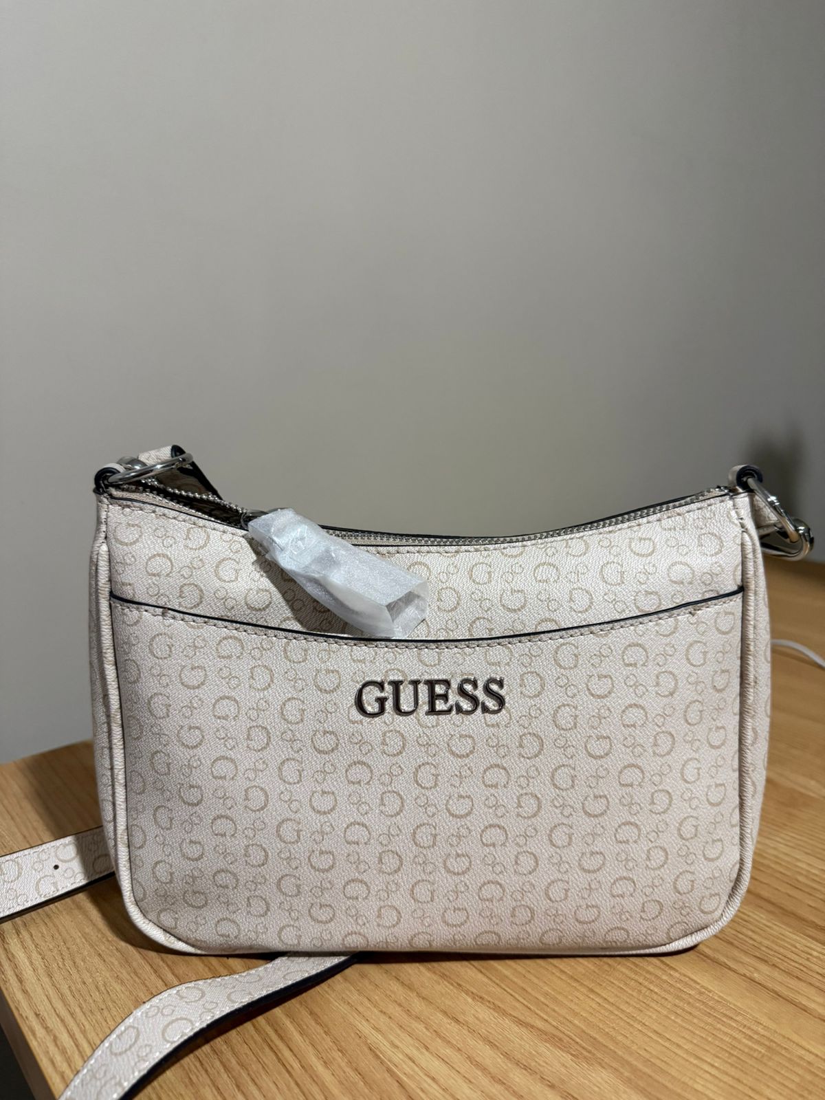 BOLSA GUESS BEIGE